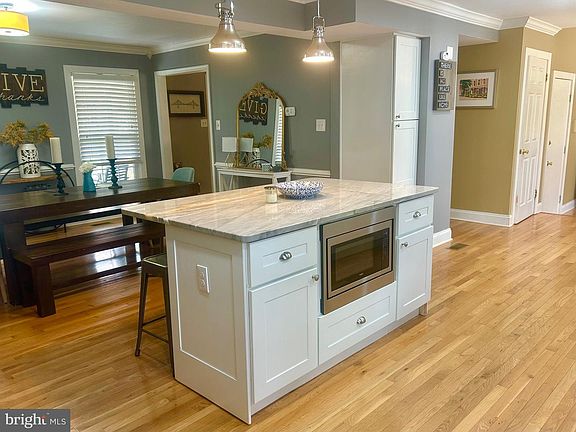 2nd image of 1171 Stiarna Ct