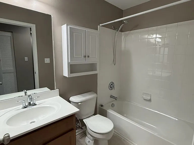 205 Emily Ln — Photo 13