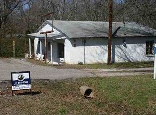 1302 S Main St, Lindale, TX 75771
