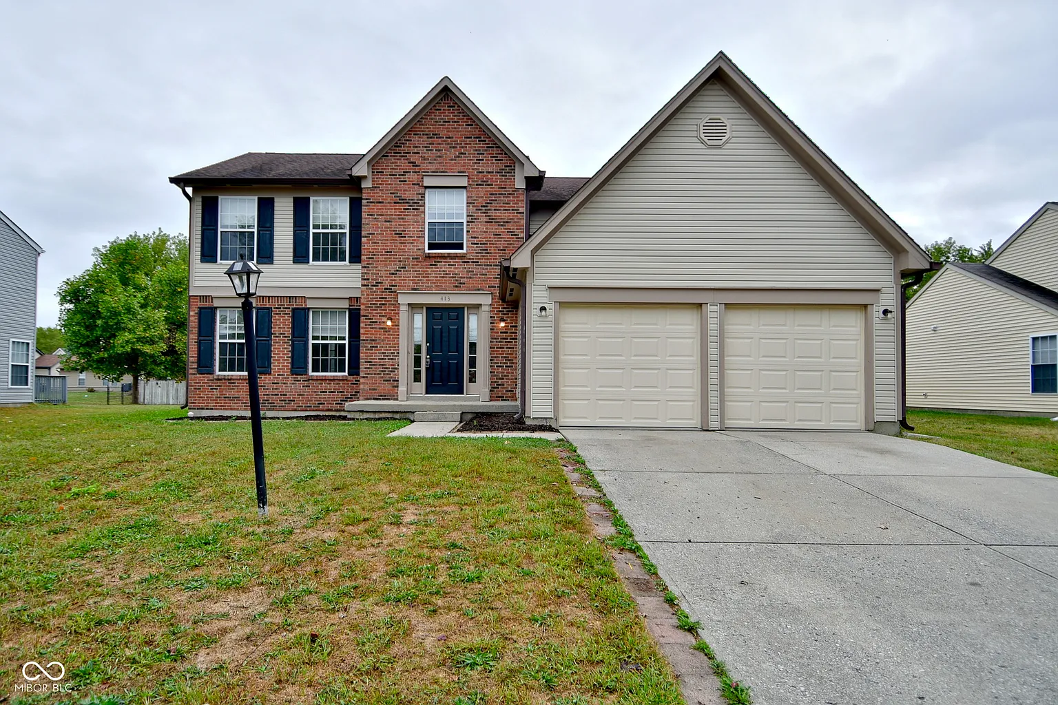 413 Creekstone Dr photo 1