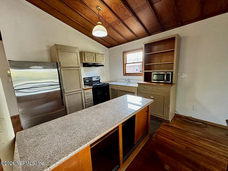 1457 Challen Ave #A — Photo 7