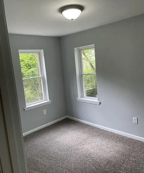 231 Sekitan Ave — Photo 4