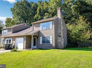 19 Lanford Rd, New Castle, DE 19720