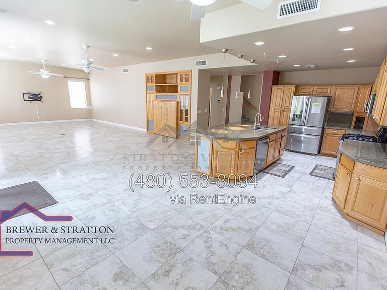 1373 W Longhorn Dr — Photo 17