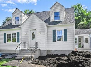 1530 Straits Tpke, Middlebury, CT 06762