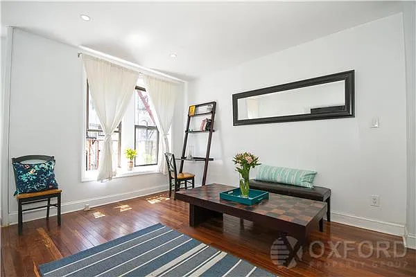 Rented by Oxford Property Group | media 40