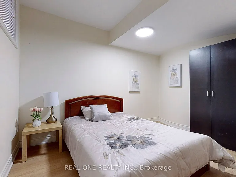 75 Green Meadows Cir — Photo 10