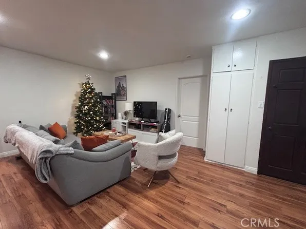 12135 Valley Spring Ln APT 1, Studio City, CA 91604