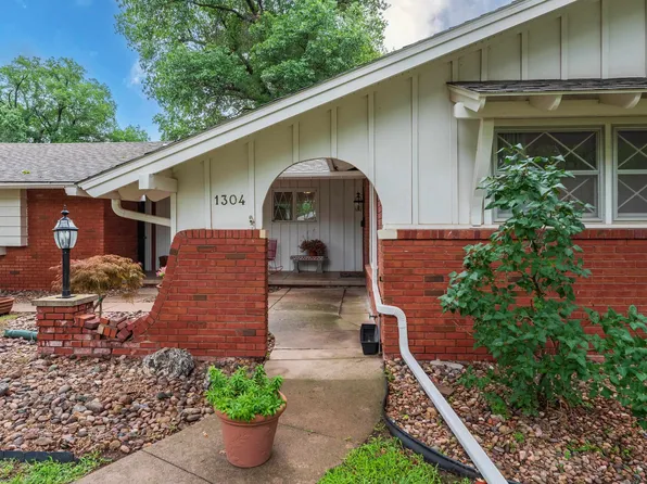1304 N Charlotte St, Wichita, KS 67208
