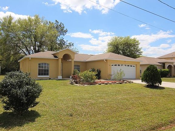 3rd image of 747 Cockatoo Ct