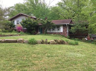 2403 Dunzweiler Dr, Zanesville, OH 43701