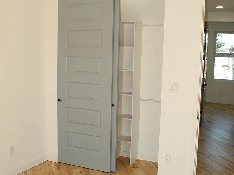 3017 Ridge Ave #C — Photo 12