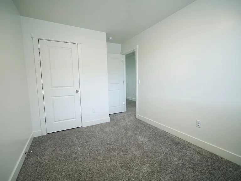 Bedroom 4 of 4
