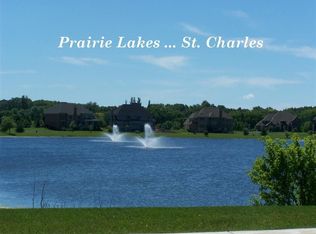 5N187 Goldenrod Dr, St Charles, IL 60175