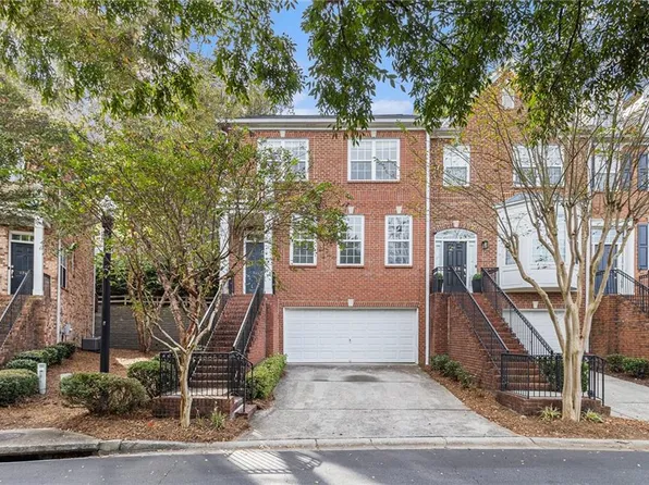 1740 Highlands Vw SE, Smyrna, GA 30082