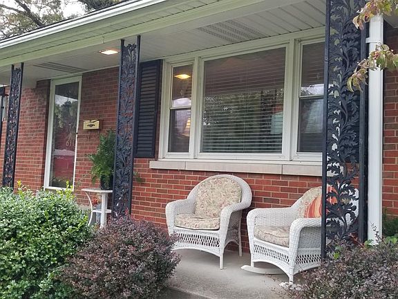 3rd image of 611 Pasadena Dr