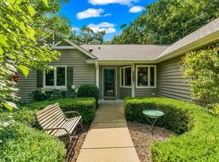 W330S3289 Bryn Mawr Rd, Dousman, WI 53118