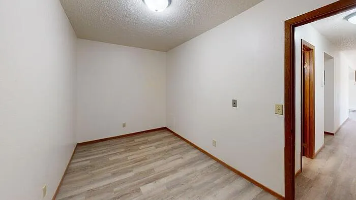 1100 Pleasant St #7 — Photo 7
