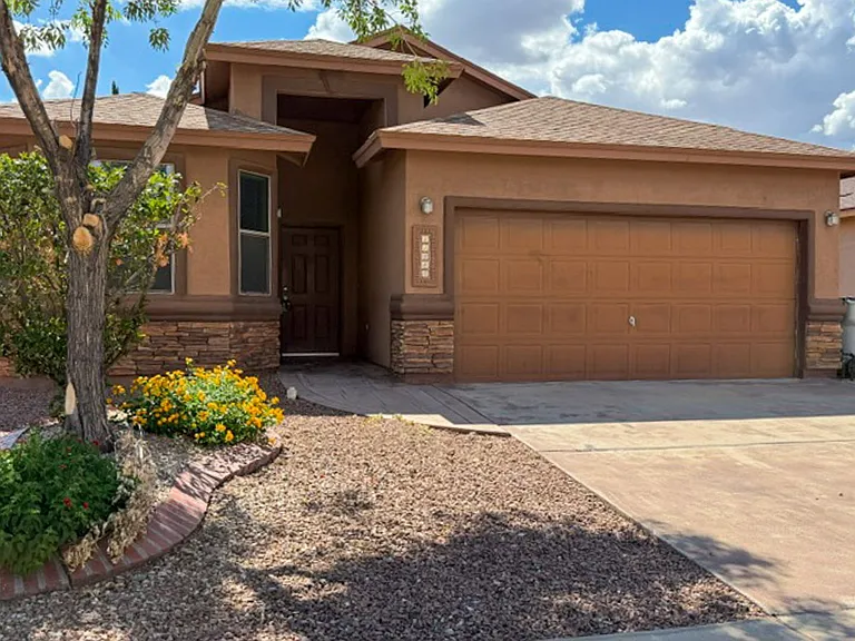 11285 Bullseye St — Photo 1