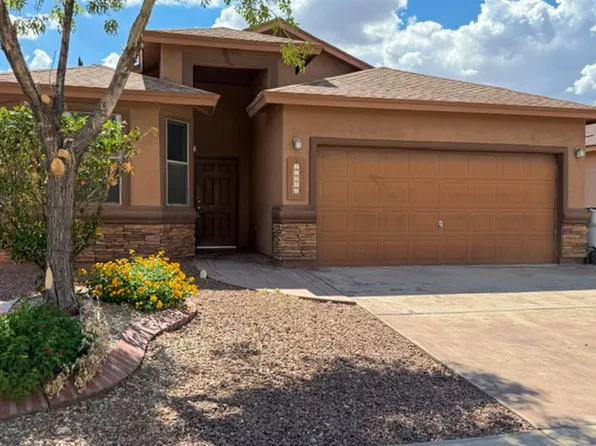 11285 Bullseye St, El Paso, TX 79934