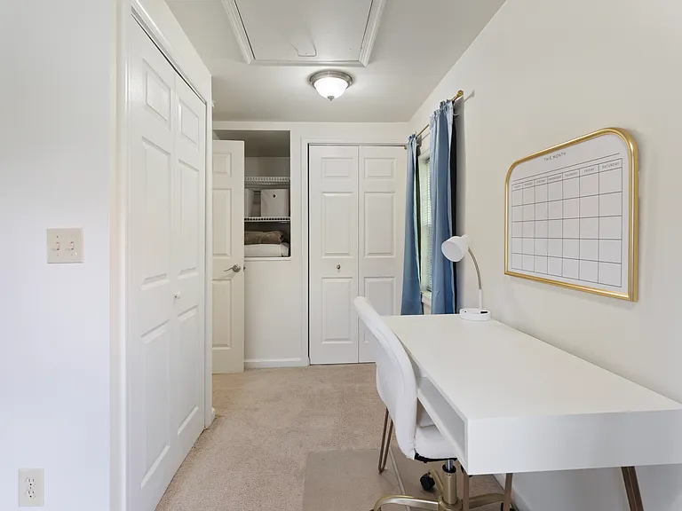 1115 Winchester St #D — Photo 14