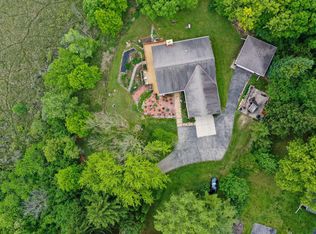 N8825 Townline Rd, East Troy, WI 53120