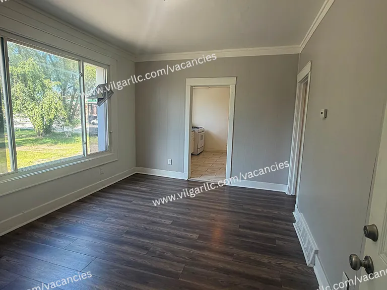 4715 Melville Ave — Photo 9