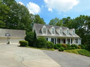 2 Albemarle Dr NW, Atlanta, GA 30327