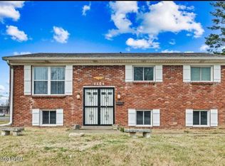3309 Twin Oak Ln, Louisville, KY 40219