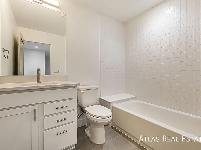 2740 W 2nd Ave — Photo 14
