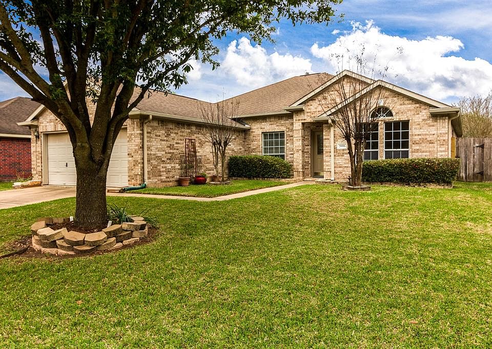 1st image of 20006 Upland Creek Dr