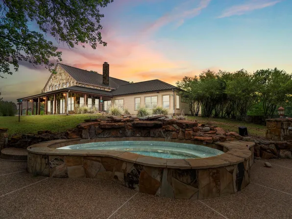 4016 Fm 811, Centerville, TX 75833