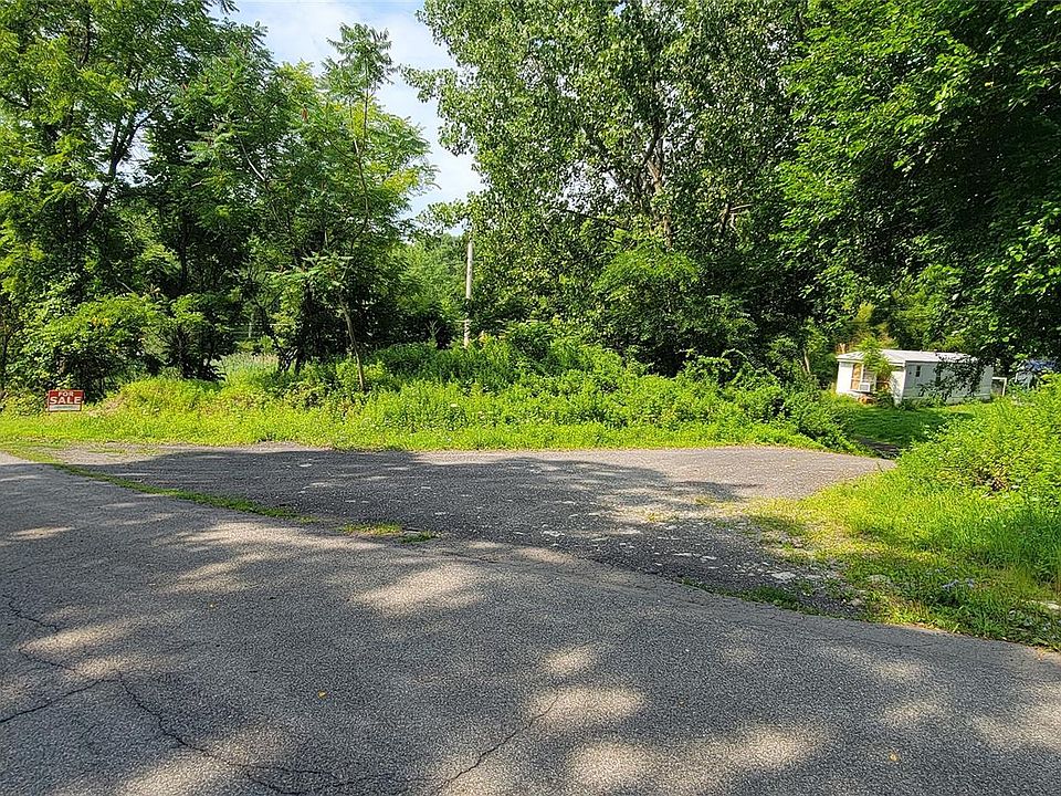 1st image of 35 School House Lane