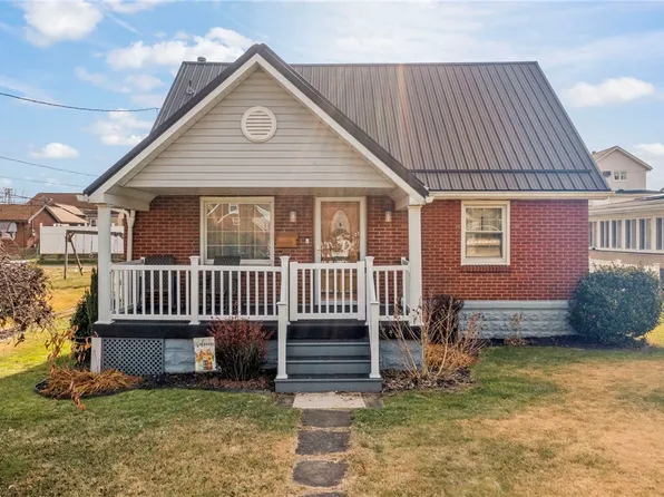 912 Brown St, Belle Vernon, PA 15012