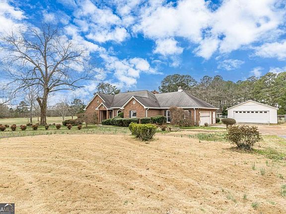 2nd image of 1380 Elliott Rd