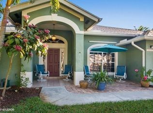6127 SE Black Oak Ln, Stuart, FL 34997