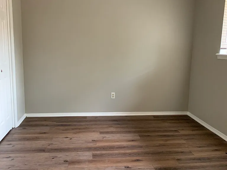 6647 S Rockford Ave — Photo 7