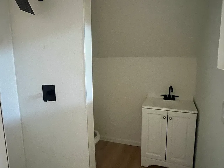 1502 Hunter Ave #A — Photo 5