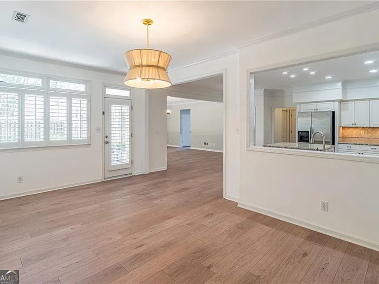 5491 Oxford Chase Way — Photo 26