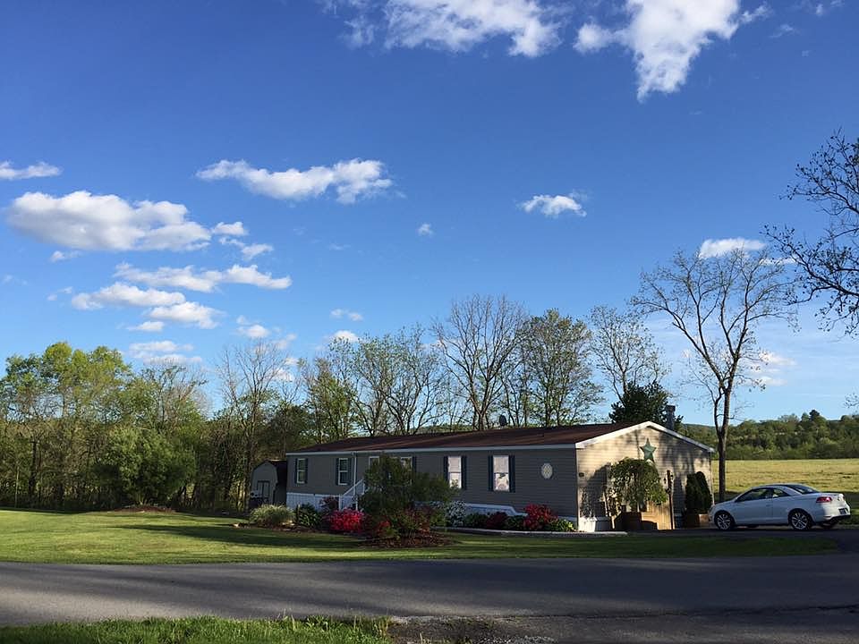 1st image of 421 Meadow Ln