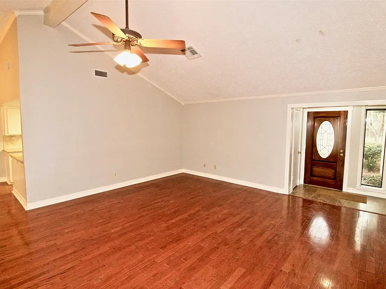 3146 Wagon Trail Dr — Photo 4