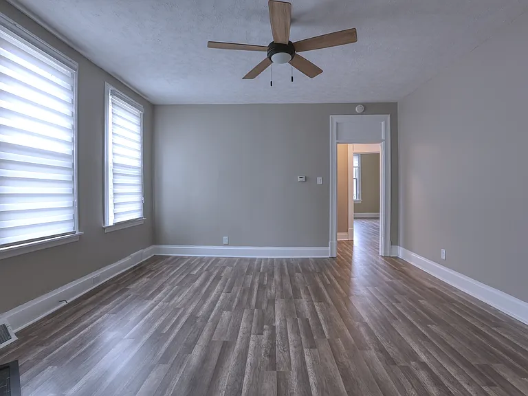 403 Wall Ave #2 — Photo 28