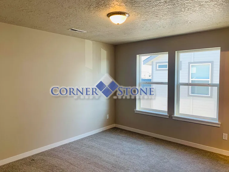 7610 S Sea Breeze Way — Photo 6