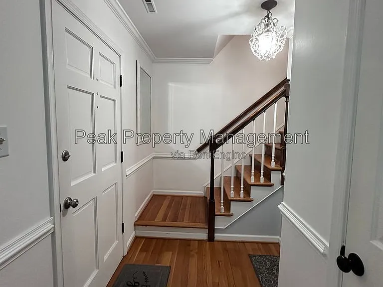 1825 Red Queen Ct — Photo 4