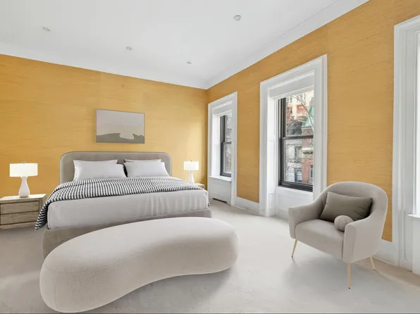 132 East 62nd Street image 18 of 20