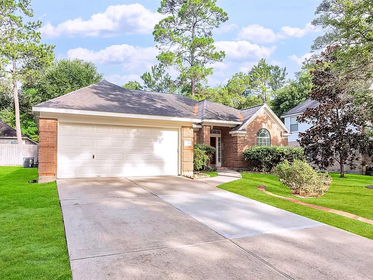 130 W Stockbridge Landing Cir — Photo 2