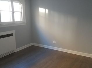 5701 N Mozart St #2, Chicago, IL 60659