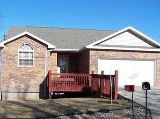 600 Bear Paw Rd, Camdenton, MO 65020