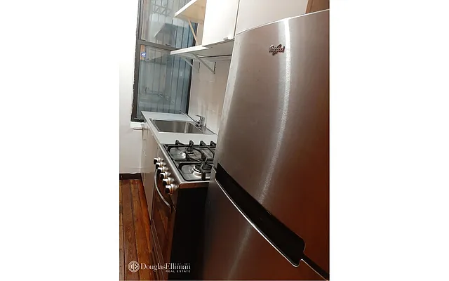 Rented by Douglas Elliman | media 18