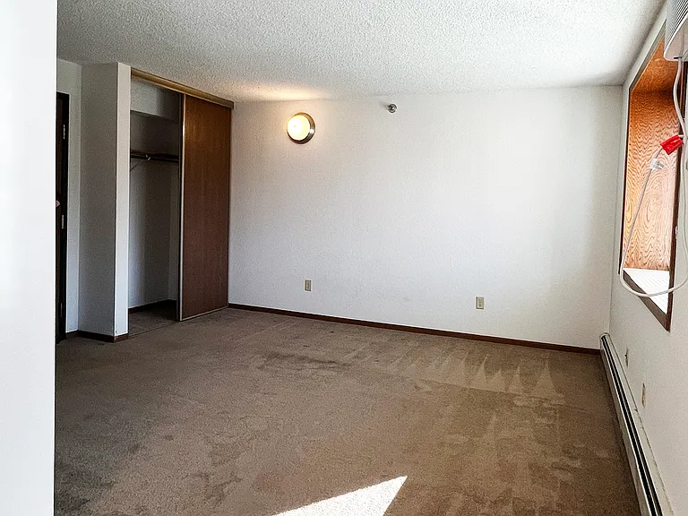 Cherry Ridge Apartments — Photo 3